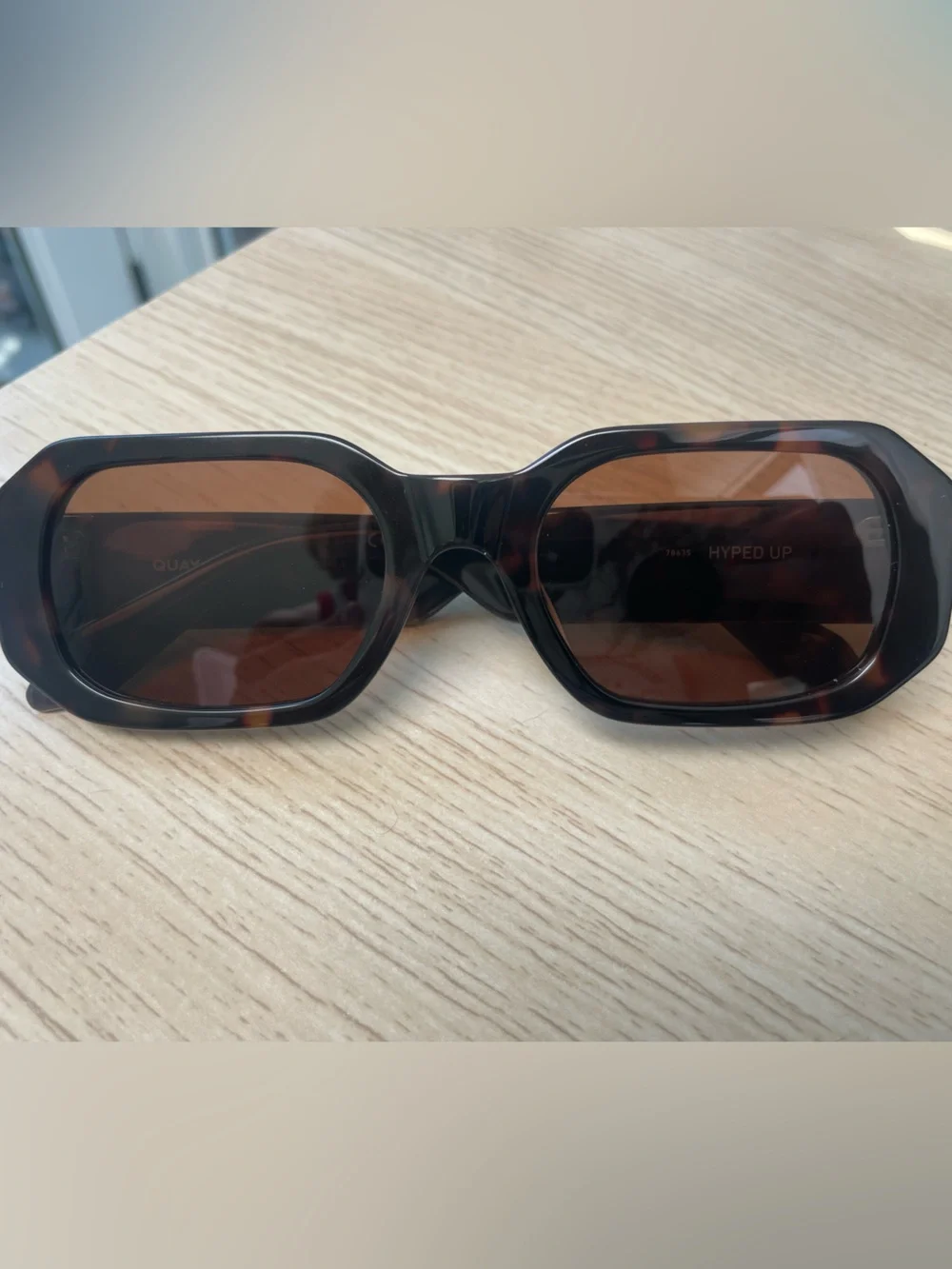 Quay Australia Hyped Up Tortoiseshell Rectangular Sunglasses - Brown Lenses